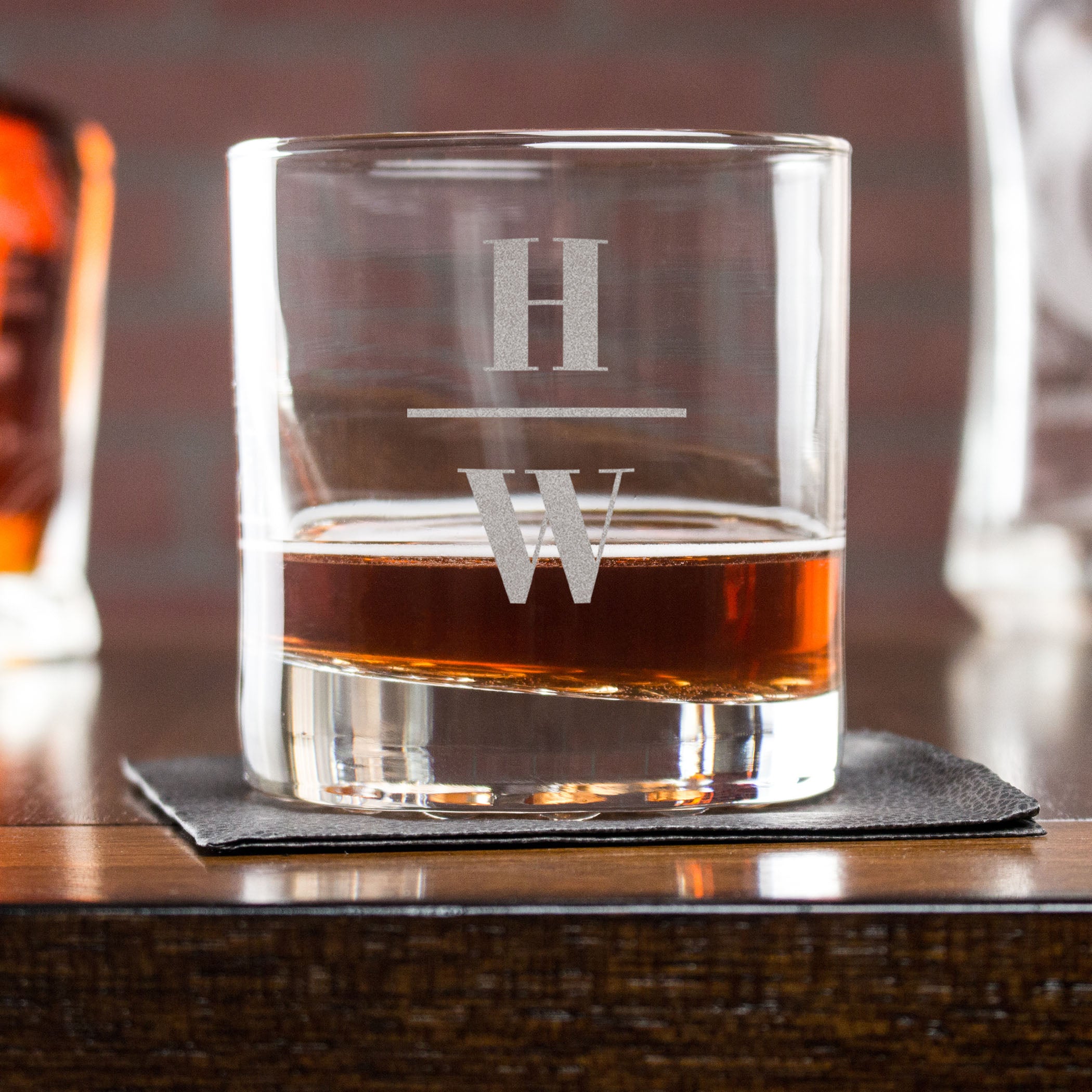 Engraved Whiskey Glasses – Design: INITIAL2