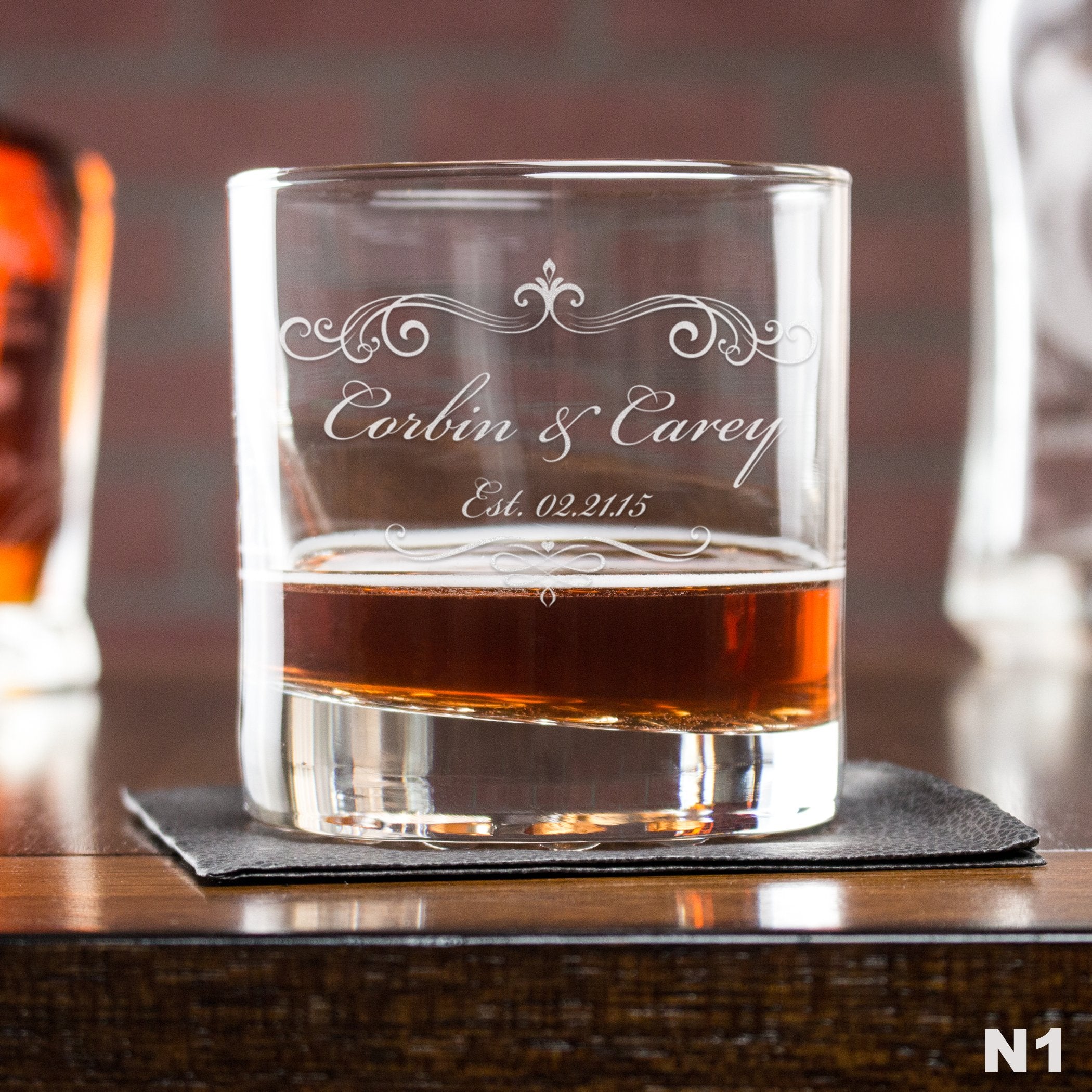 Engraved Whiskey Glasses Couples – Design: N1